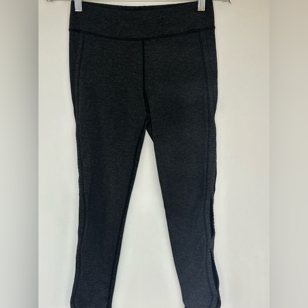 Free People Movement Charcoal Gray Cropped Leggings Size Small